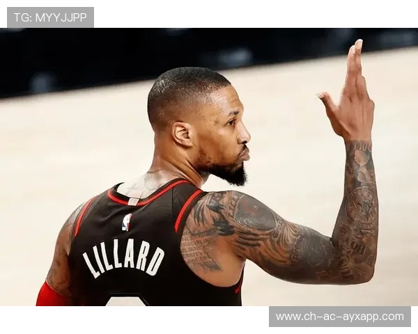 利拉德展现三分神技，开拓者队豪取篮球胜利，利拉德开拓者历史第一人